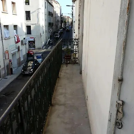 Apartment T4 De 85m2 Avec Garage En Plein Coeur De Sete